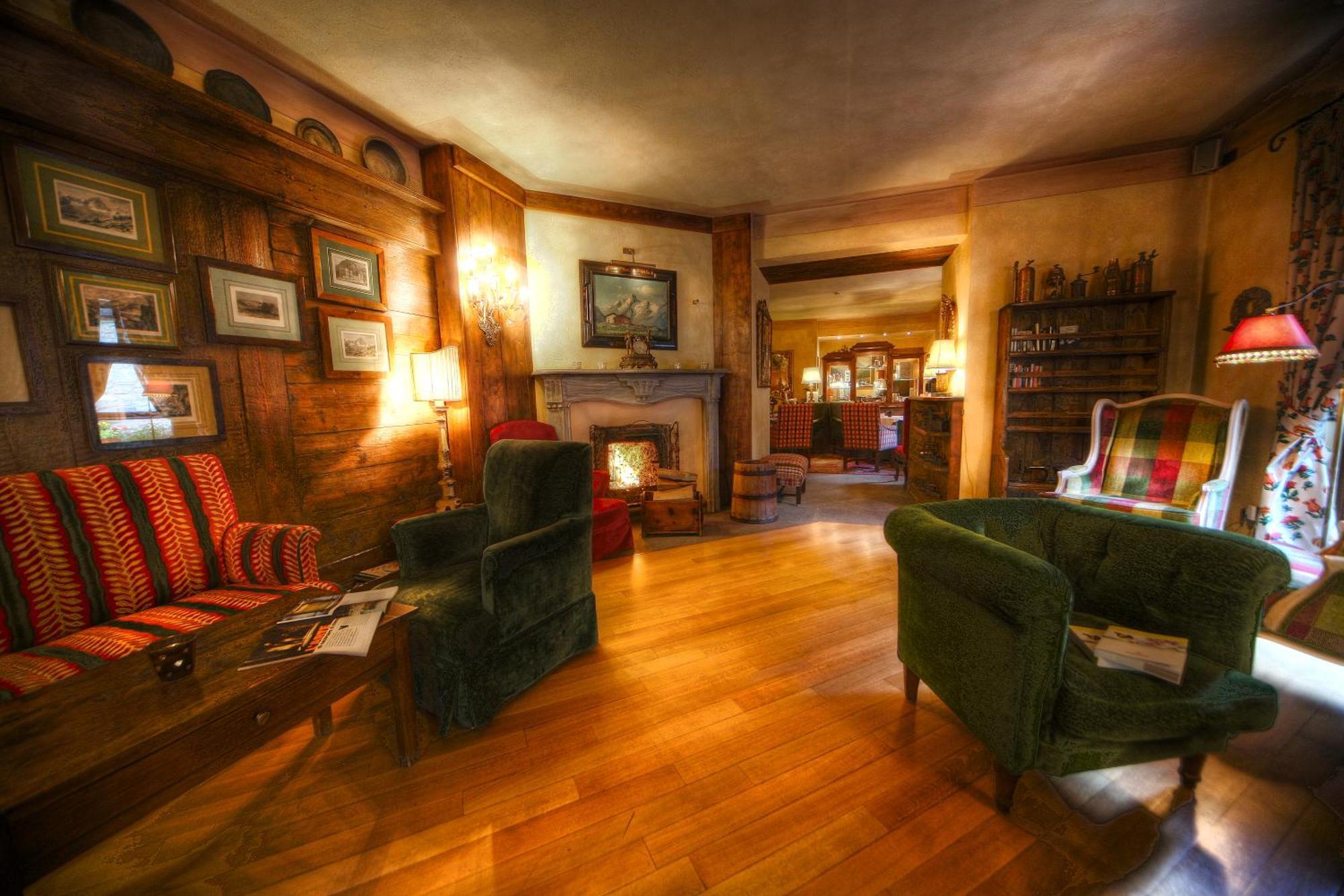 Villa Novecento Romantic Hotel - Estella Hotel Collection & Experience Courmayeur Exterior photo