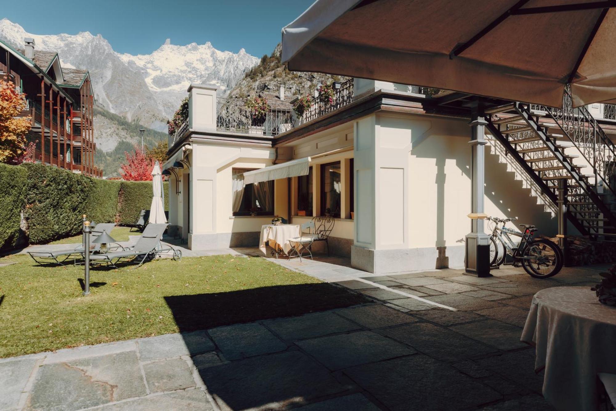 Villa Novecento Romantic Hotel - Estella Hotel Collection & Experience Courmayeur Exterior photo